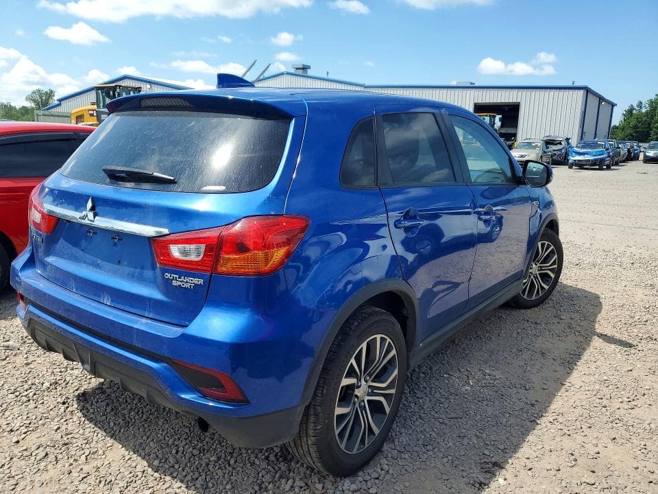 2019 MITSUBISHI OUTLANDER 4D 4WD 3