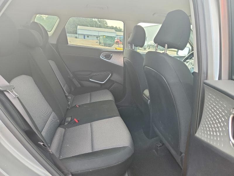 2023 KIA SOUL LX 11