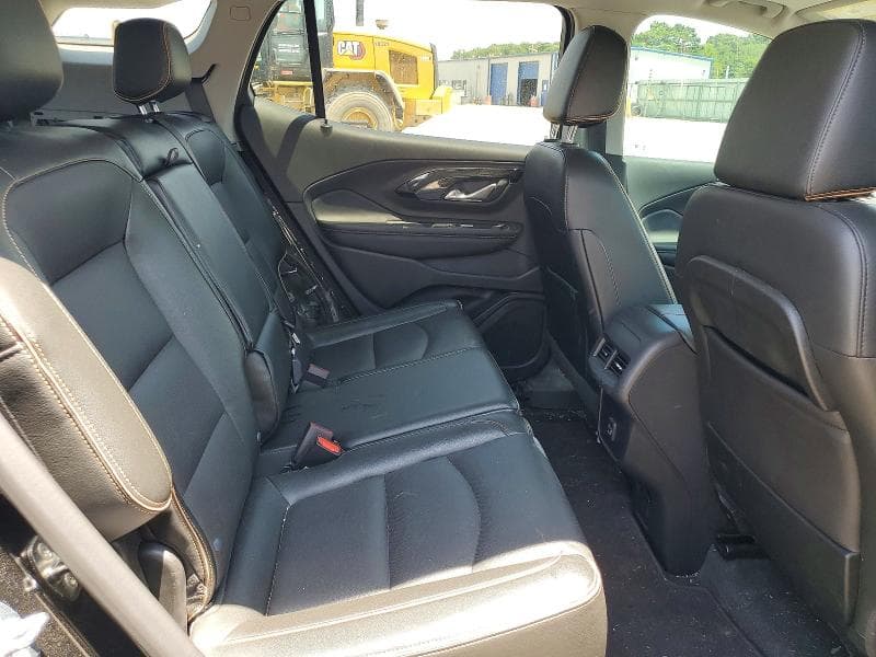 2024 GMC TERRAIN AT4 11