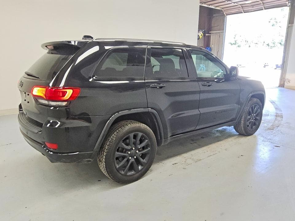 2021 JEEP GRAND CHEROKEE LAREDO 4