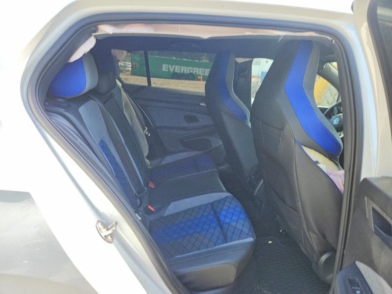 2025 VOLKSWAGEN GOLF R 10