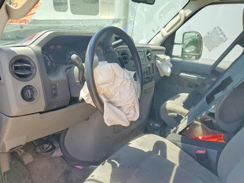 2019 FORD ECONOLINE E350 SUPER DUTY CUTAWAY VAN E350 SUPER DUTY CUTAWAY VAN 9