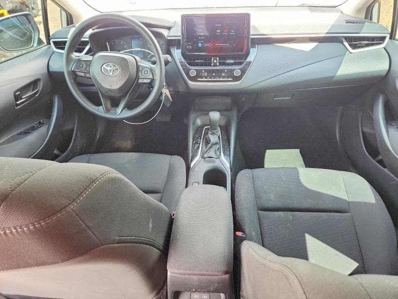 2025 TOYOTA COROLLA LE 8