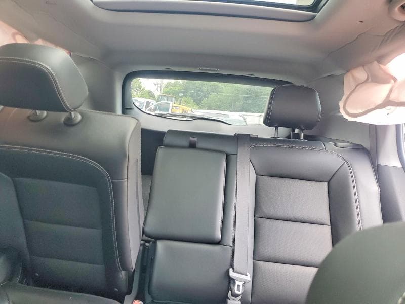 2022 GMC TERRAIN SLT 10