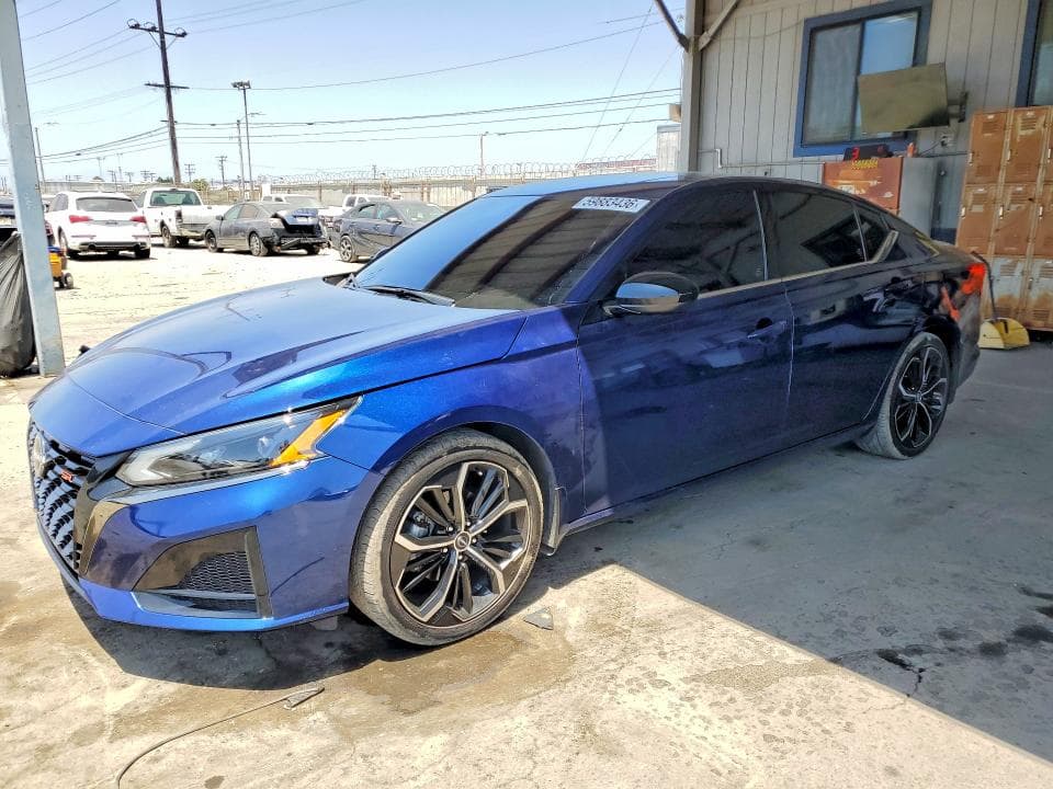 2023 NISSAN ALTIMA SR - 1