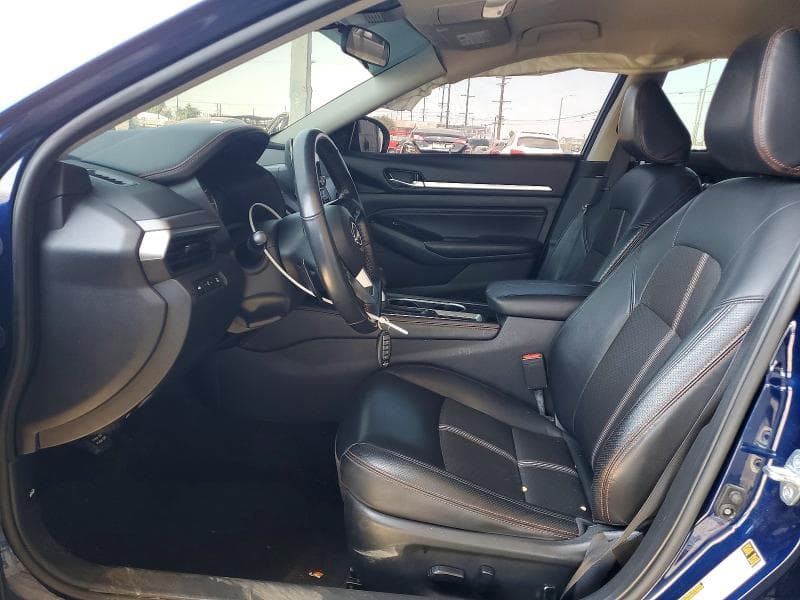 2023 NISSAN ALTIMA SR 7