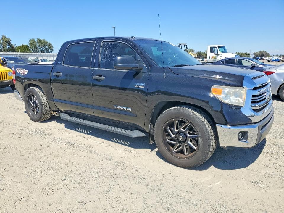2017 TOYOTA TUNDRA CREWMAX SR5 4