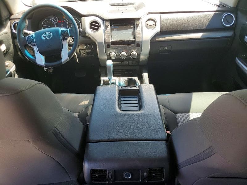 2017 TOYOTA TUNDRA CREWMAX SR5 8