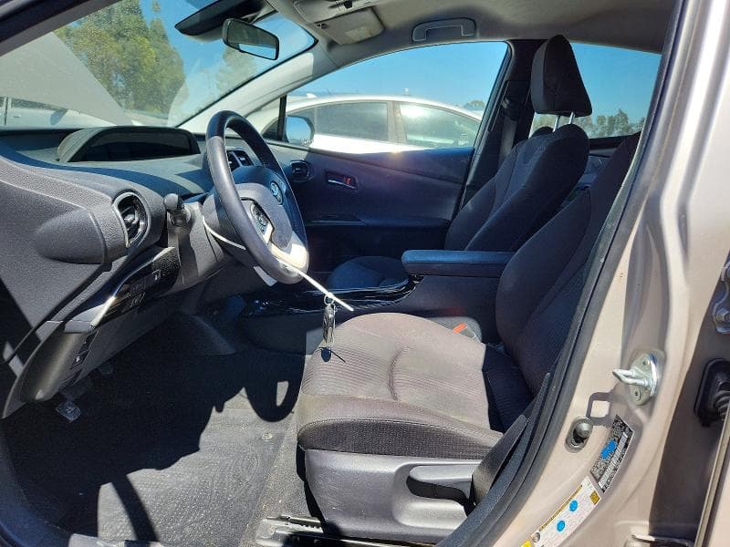 2019 TOYOTA PRIUS PRIME PLUS 7