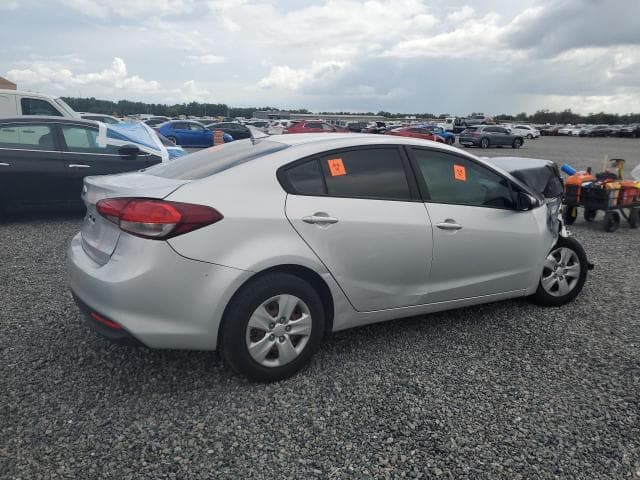 2017 KIA FORTE LX 3