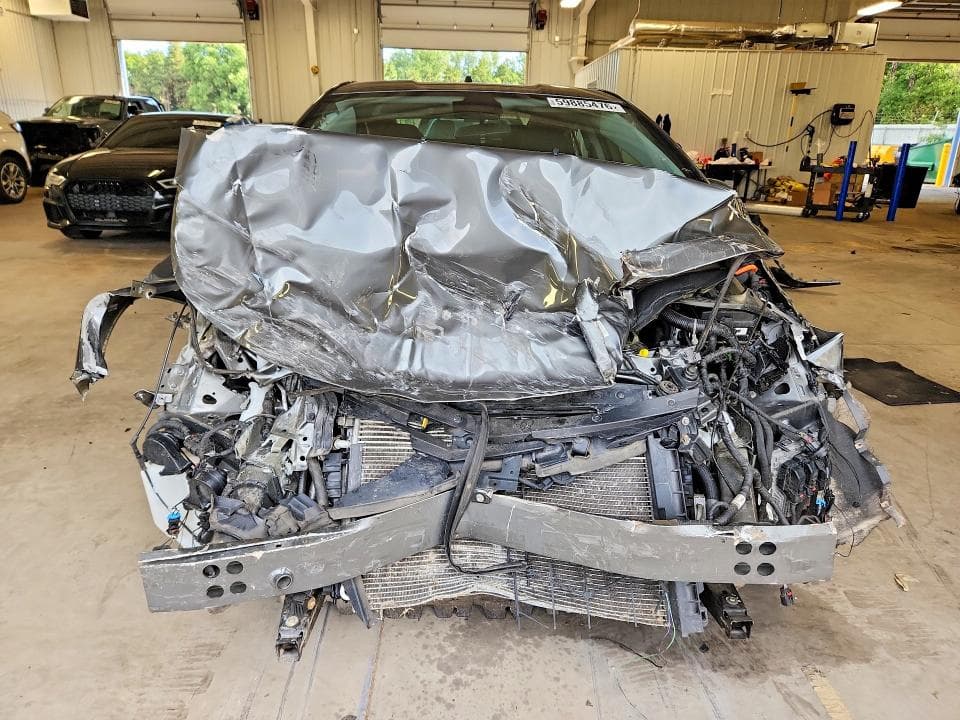 2017 CHEVROLET VOLT LT 5
