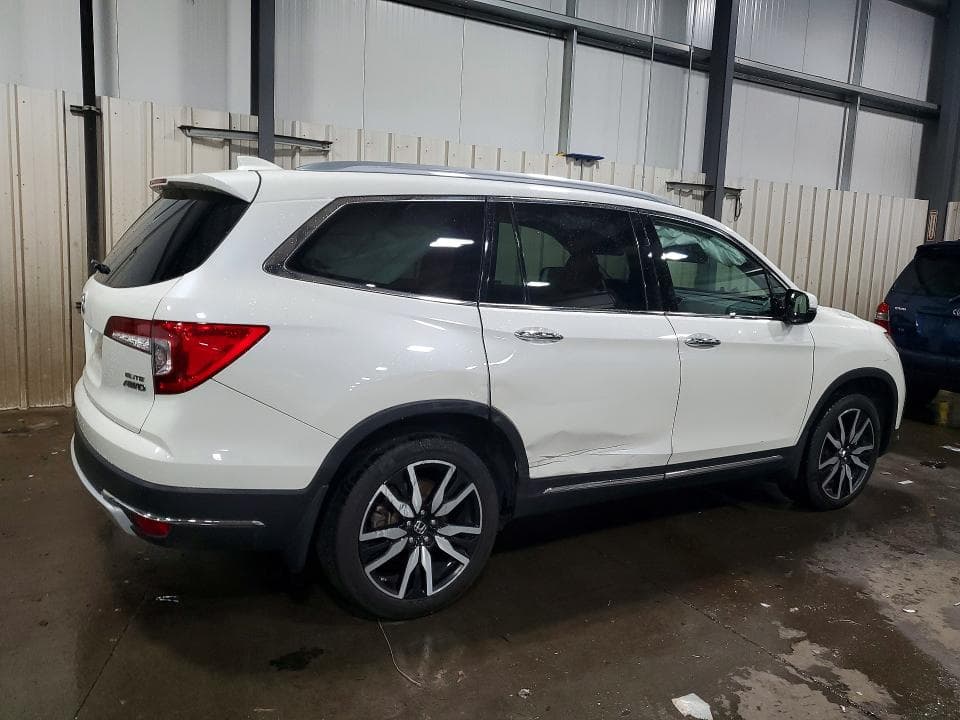 2019 HONDA PILOT ELITE 3