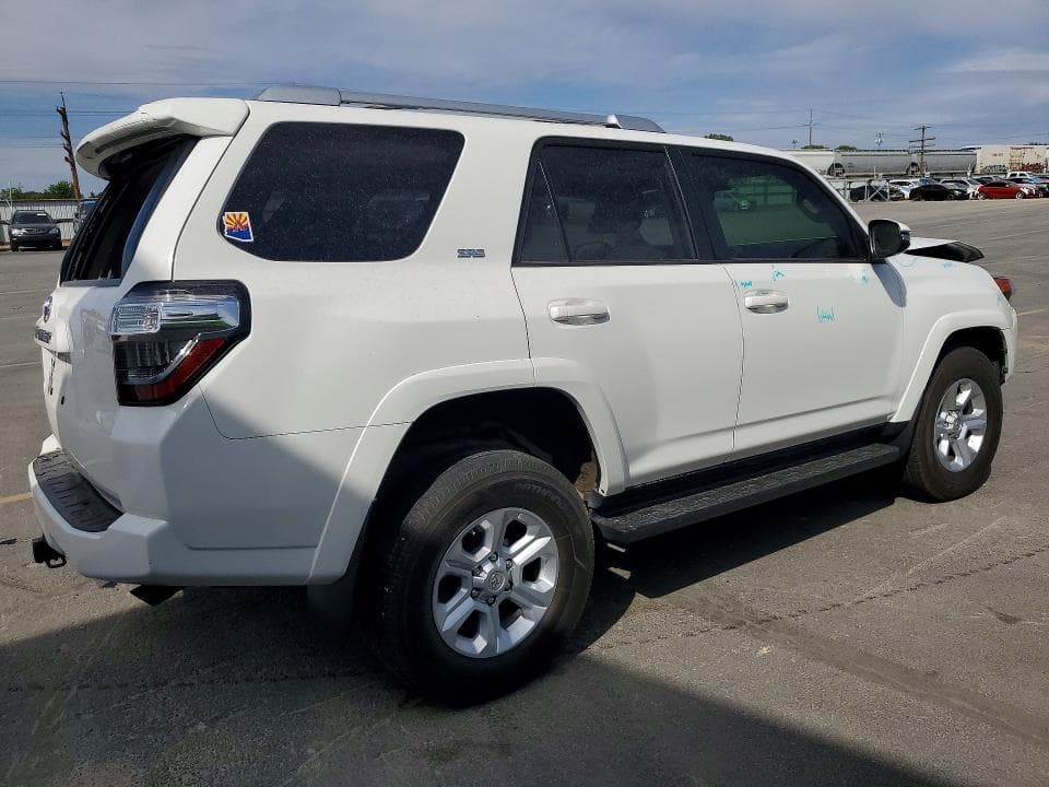 2018 TOYOTA 4RUNNER SR5 PREMIUM 3