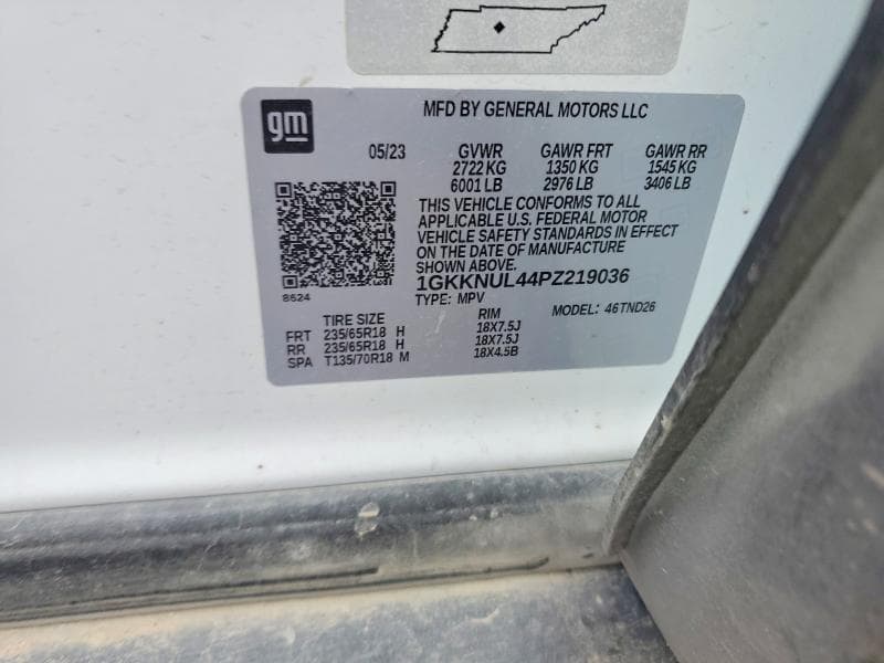 2023 GMC ACADIA SLT 13