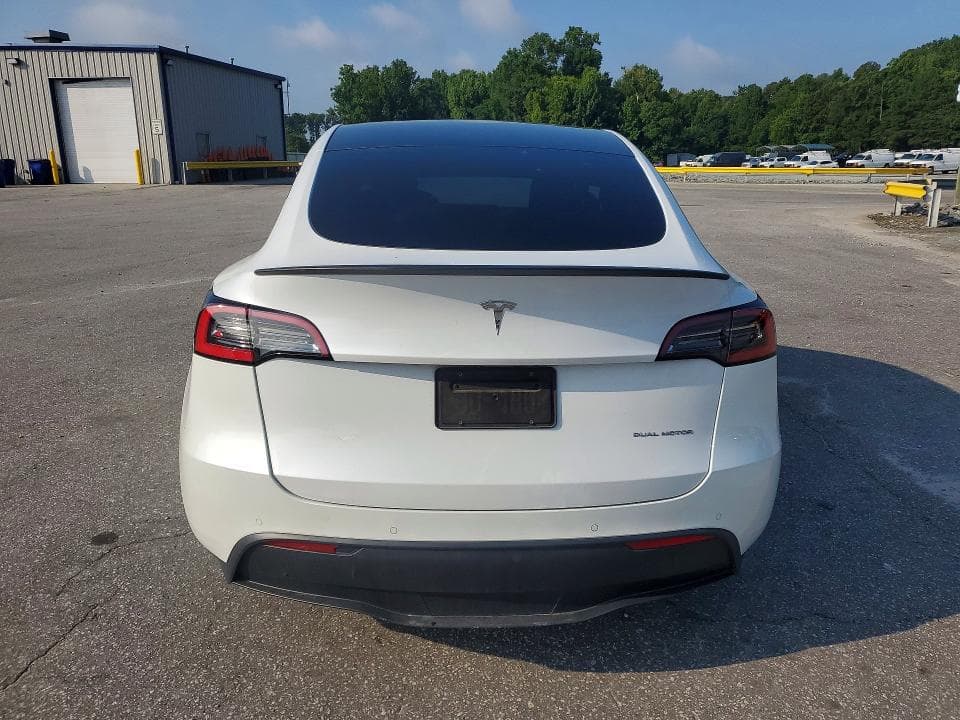 2021 TESLA MODEL Y 6