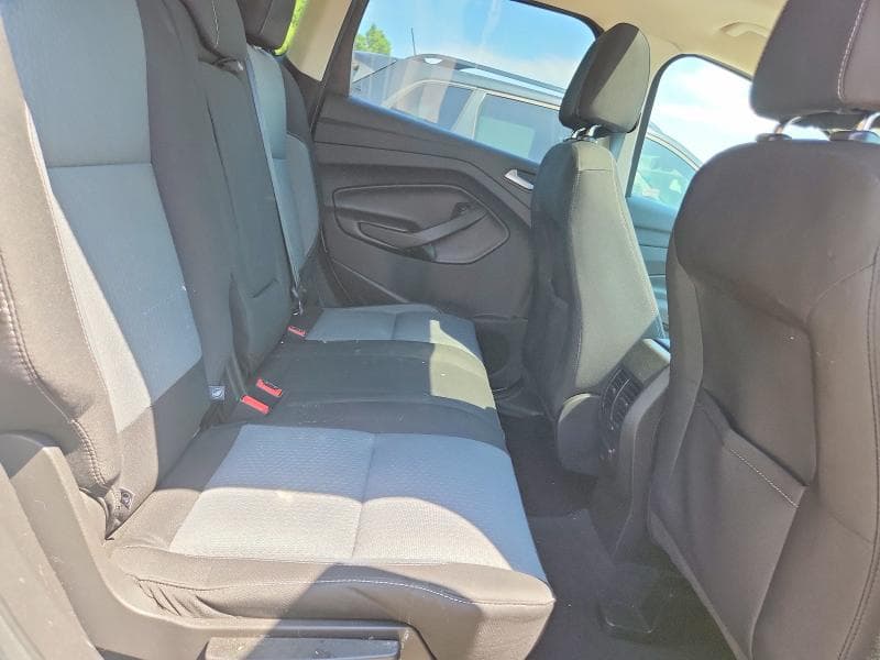 2017 FORD ESCAPE SE 11