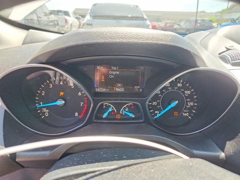 2017 FORD ESCAPE SE 9