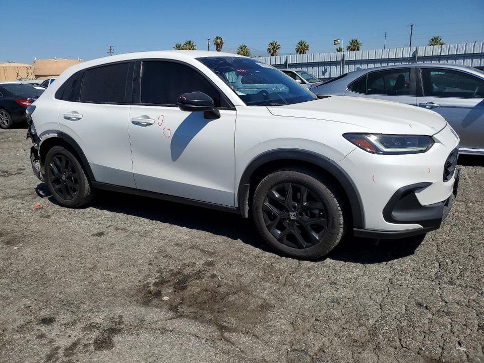 2023 HONDA HR-V SPORT 4