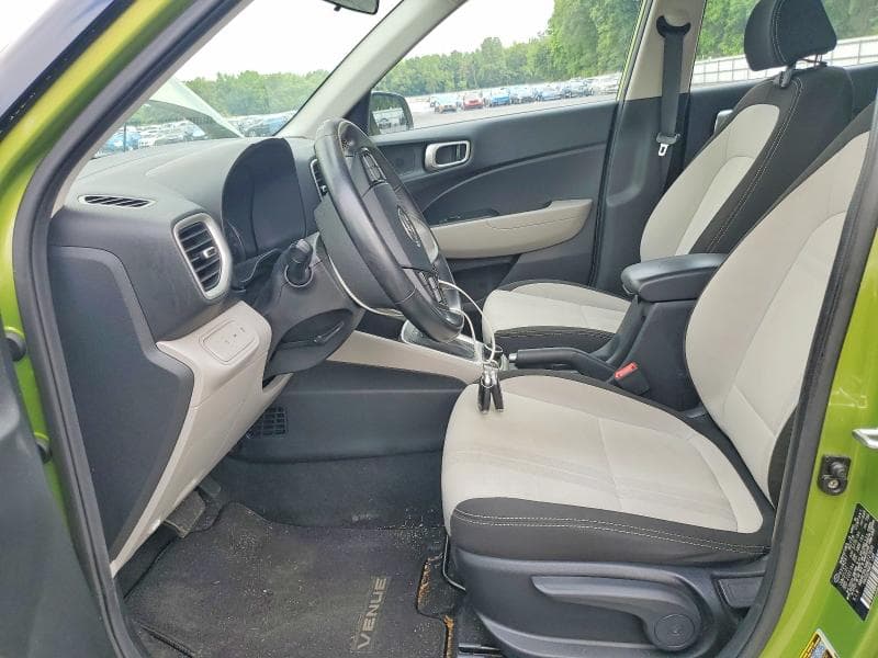 2021 HYUNDAI VENUE SEL 7