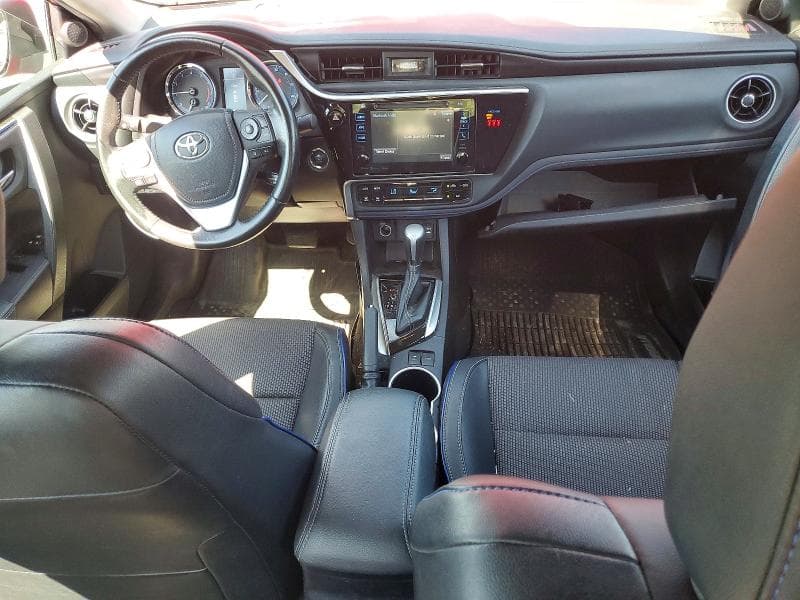 2019 TOYOTA COROLLA SE SE 8