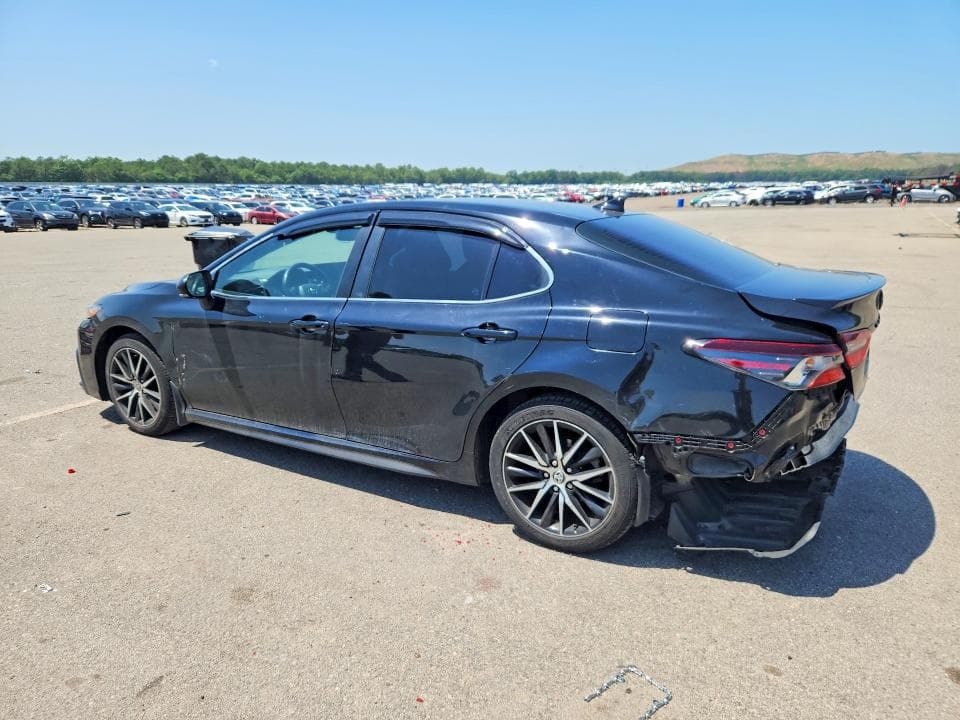 2023 TOYOTA CAMRY SE 2