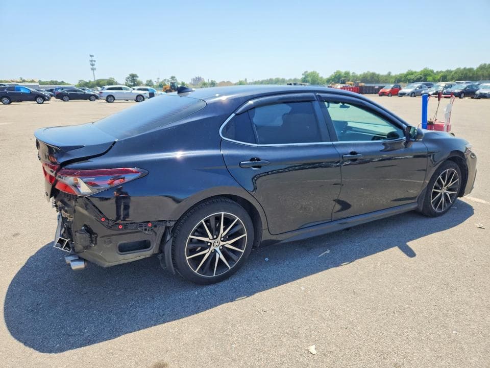 2023 TOYOTA CAMRY SE 3
