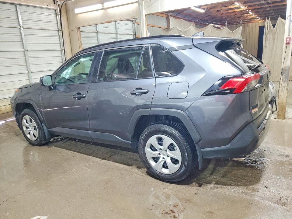 2020 TOYOTA RAV4 LE 2