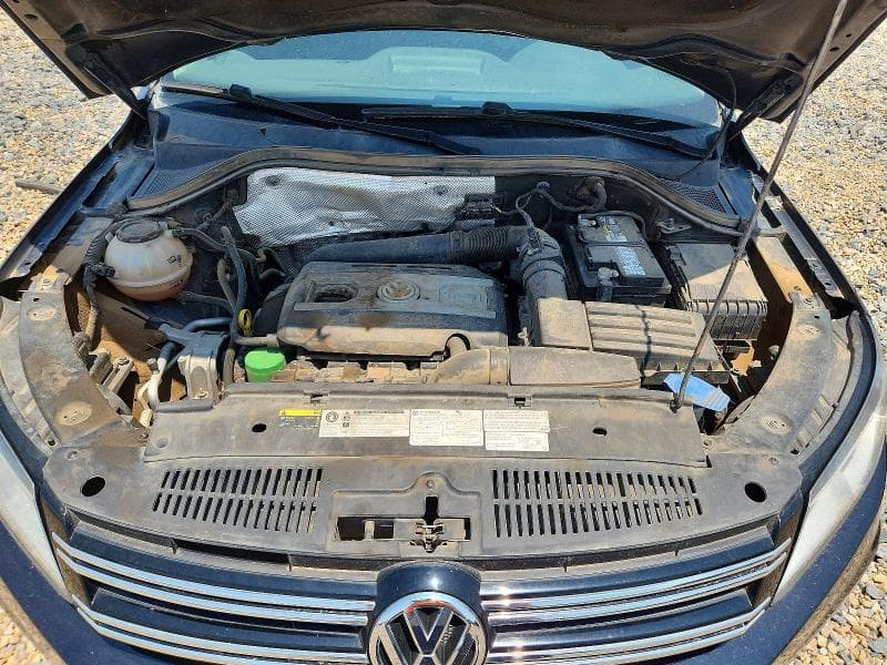 2017 VOLKSWAGEN TIGUAN S 12