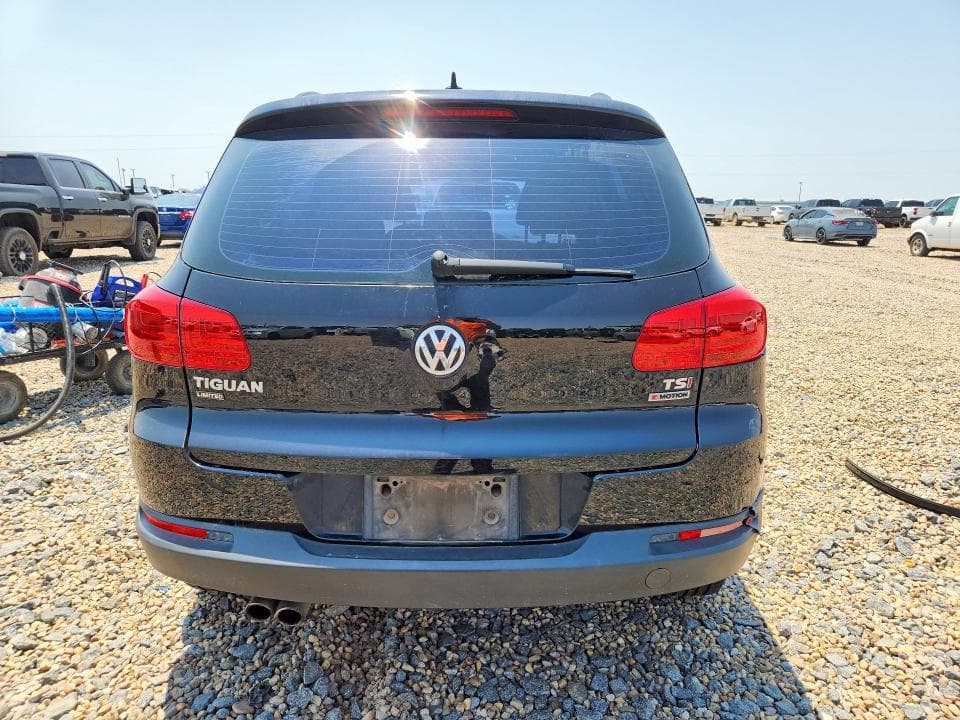 2017 VOLKSWAGEN TIGUAN S 6