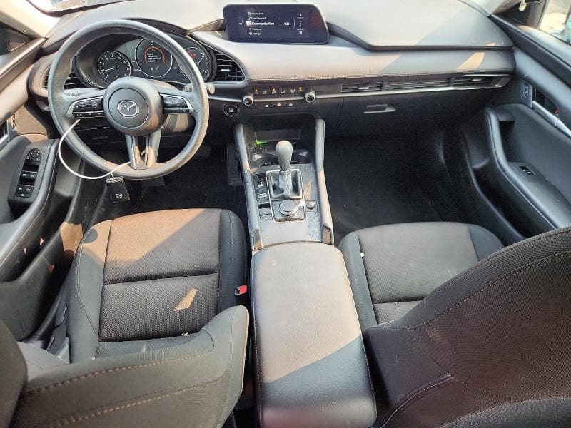 2024 MAZDA 3 8
