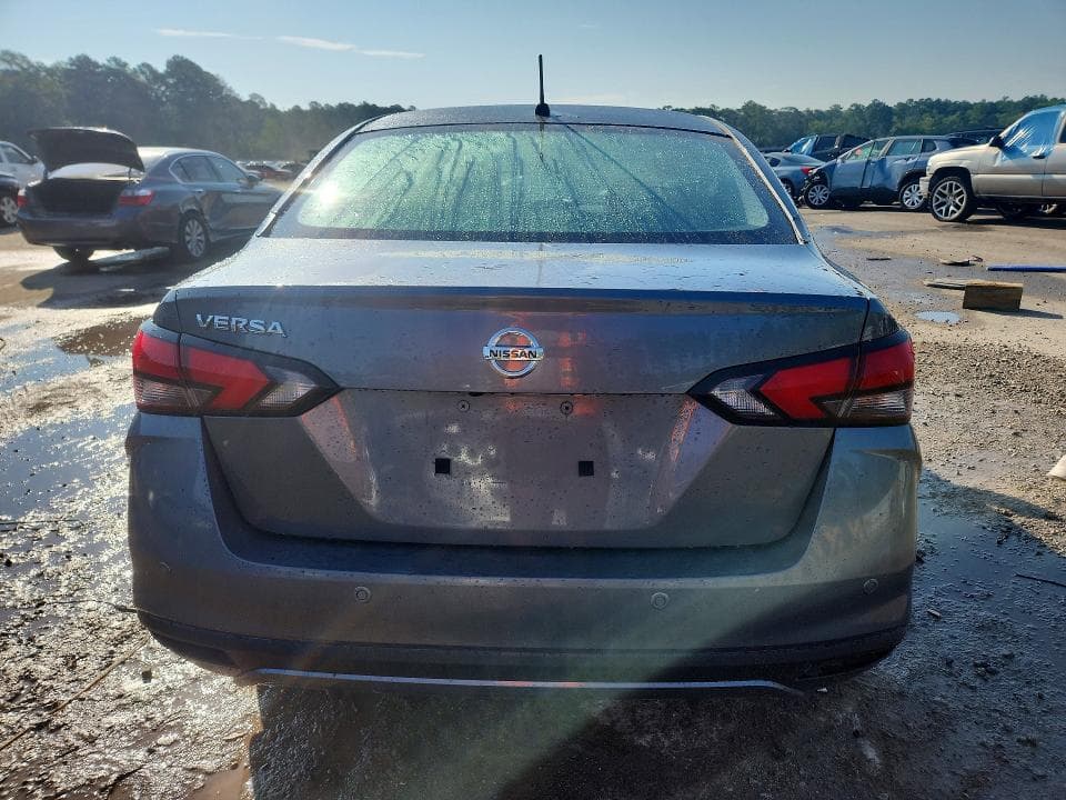 2021 NISSAN VERSA S 6