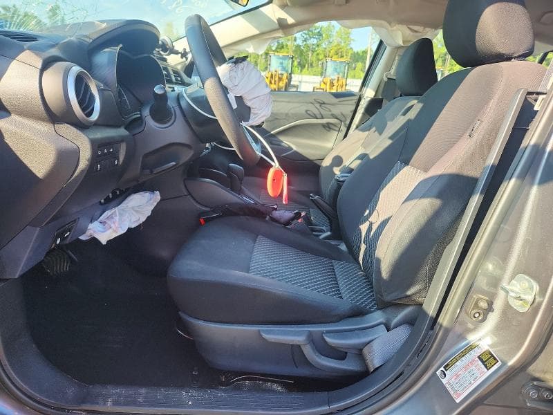 2021 NISSAN VERSA S 7
