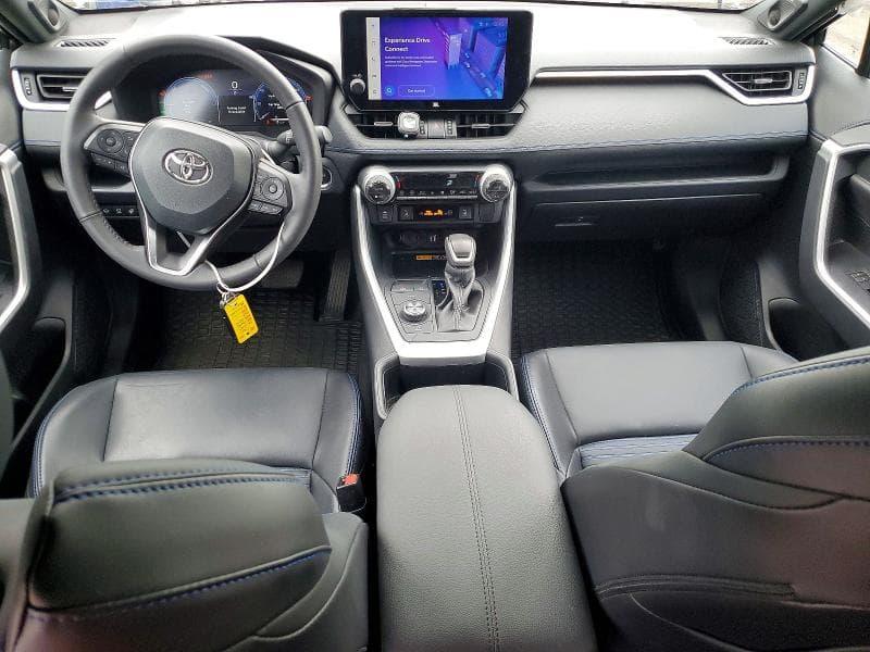 2024 TOYOTA RAV4 XSE 8