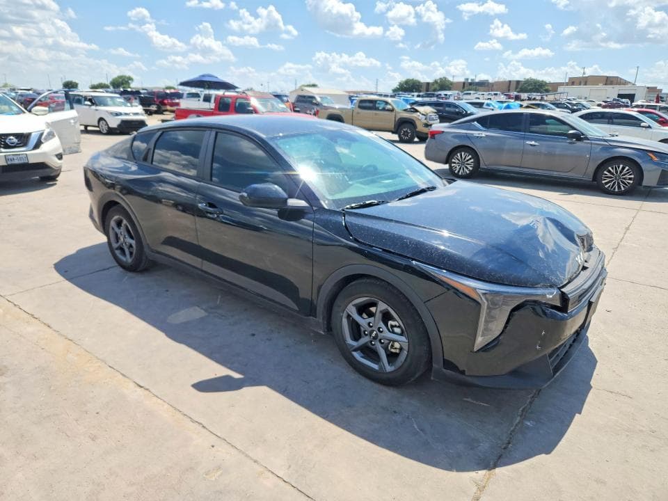 2025 KIA K4 LXS 4