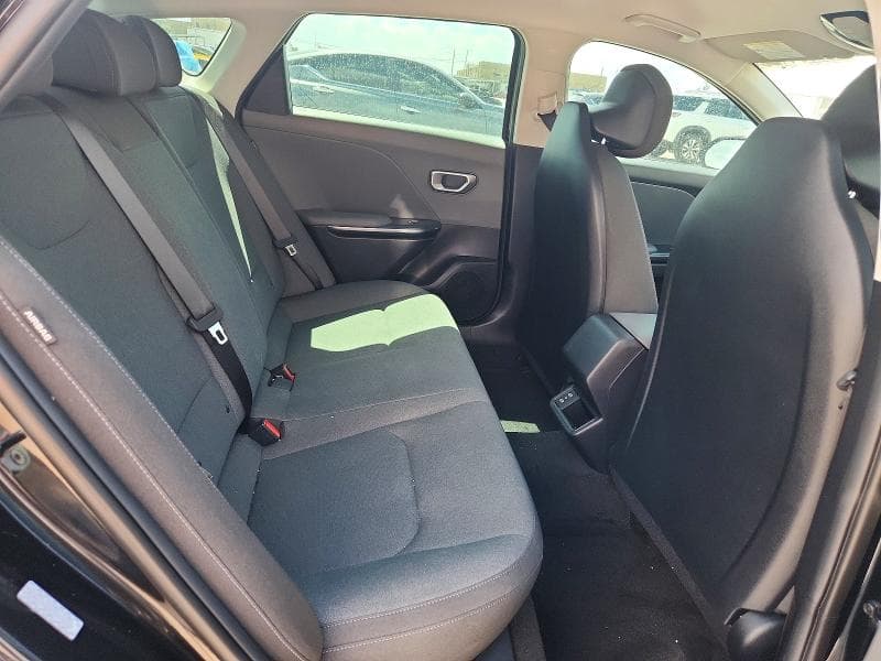 2025 KIA K4 LXS 10