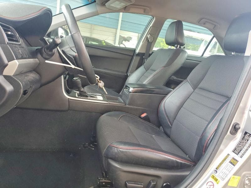 2017 TOYOTA CAMRY SE 7