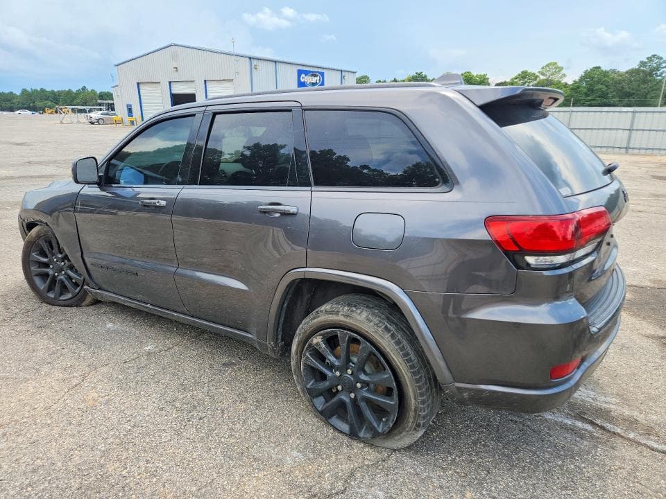 2018 JEEP GRAND CHEROKEE LAREDO 2