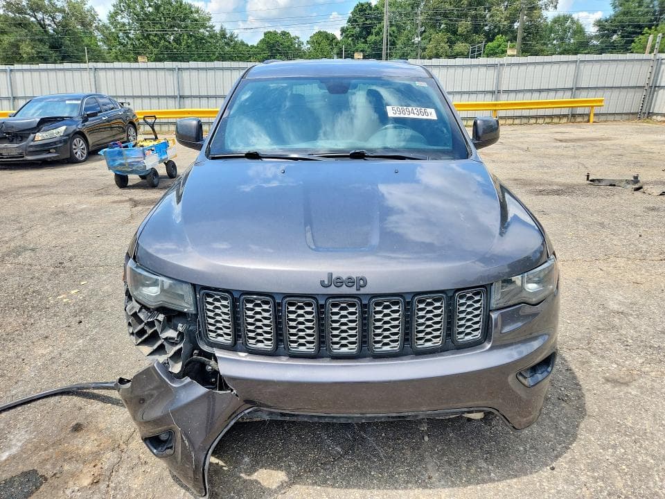 2018 JEEP GRAND CHEROKEE LAREDO 5