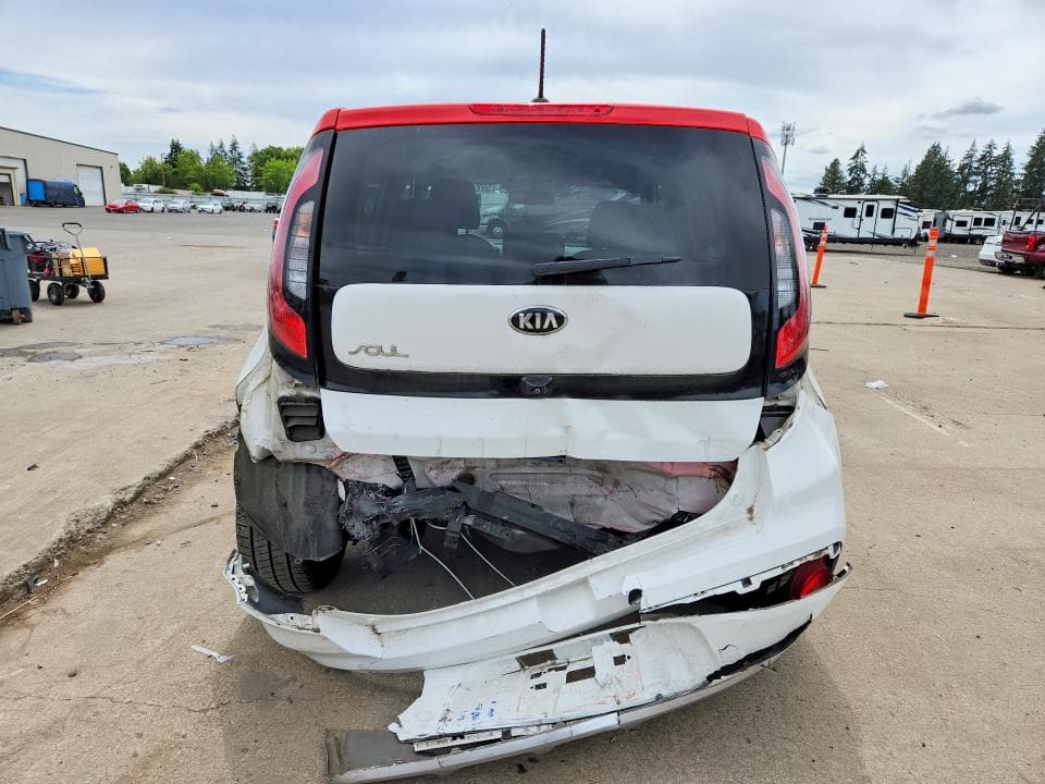 2017 KIA SOUL + 6
