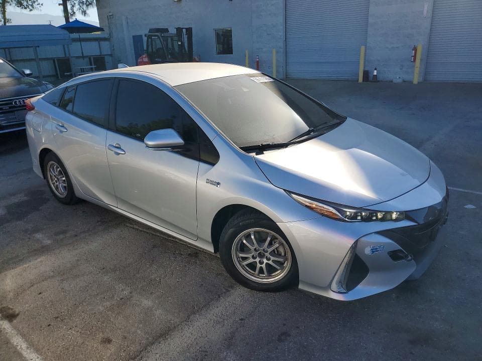 2021 TOYOTA PRIUS PRIME XLE 4
