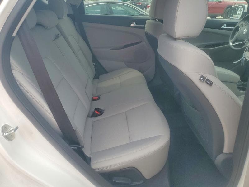 2020 HYUNDAI TUCSON VALUE 11