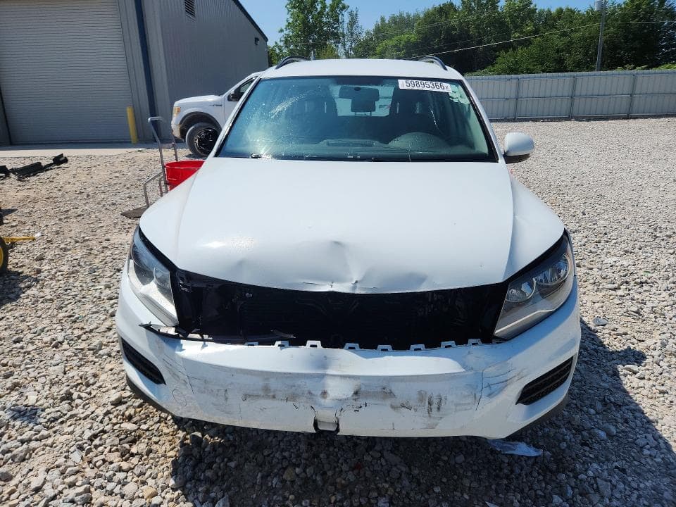 2017 VOLKSWAGEN TIGUAN S 5