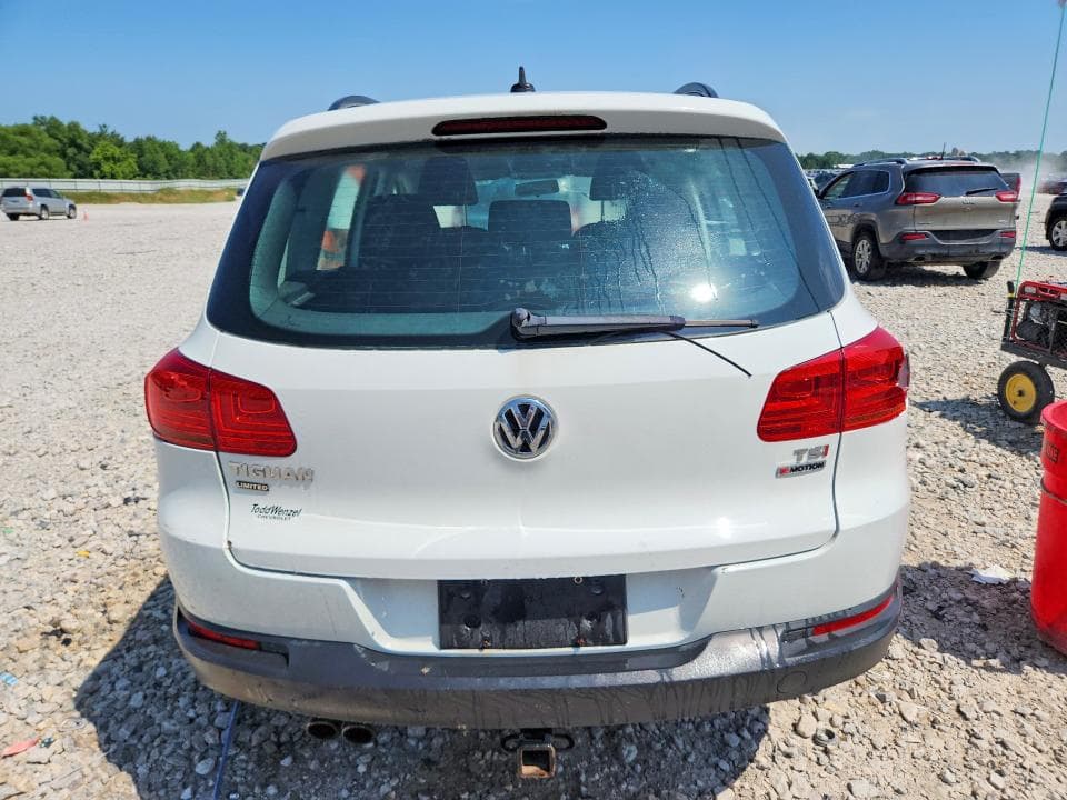 2017 VOLKSWAGEN TIGUAN S 6