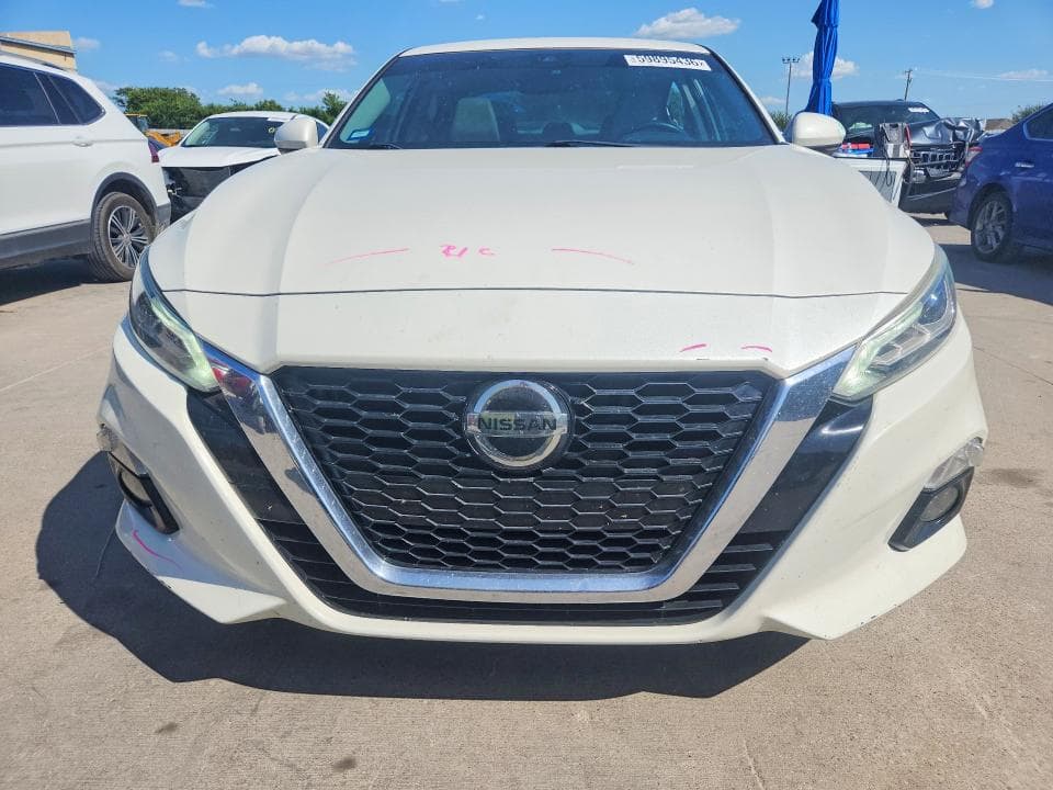 2020 NISSAN ALTIMA PLATINUM 5