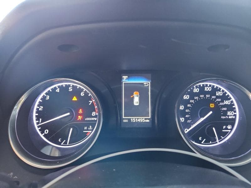 2019 TOYOTA CAMRY SE 9