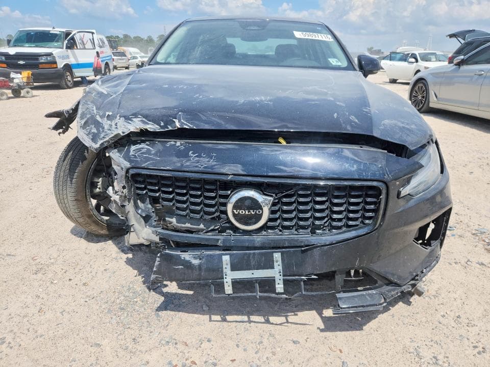 2024 VOLVO S60 CORE CORE 6