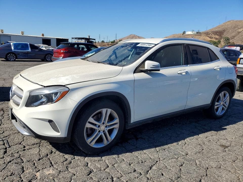 2017 MERCEDES-BENZ GLA 250