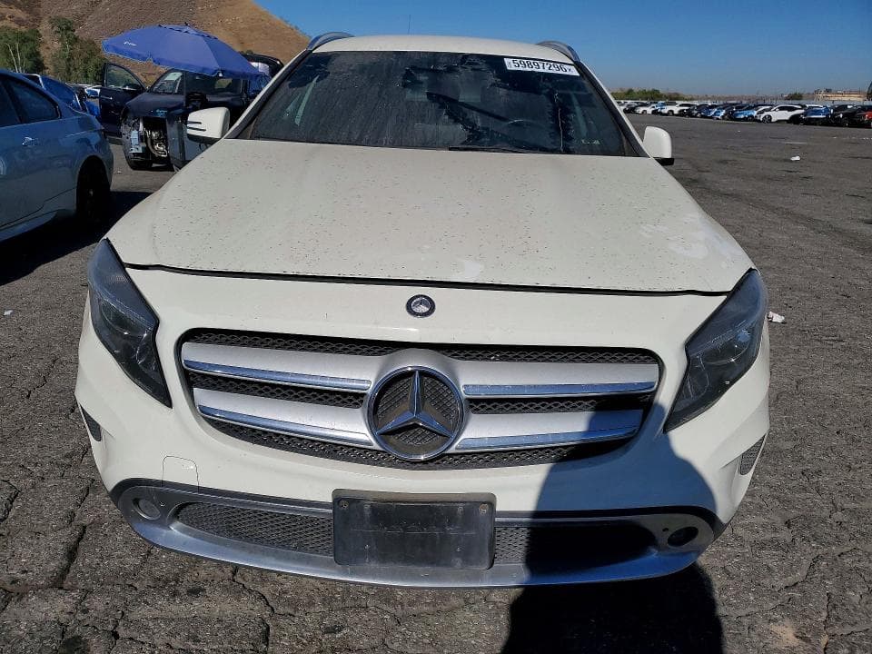 2017 MERCEDES-BENZ GLA 250 250 5