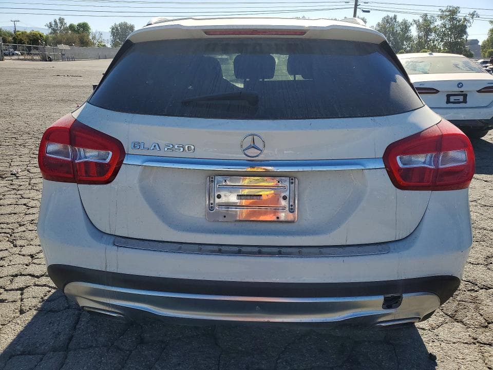 2017 MERCEDES-BENZ GLA 250 250 6