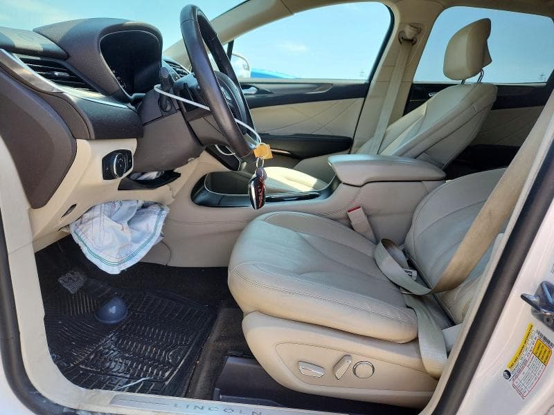 2018 LINCOLN MKC PREMIERE 7